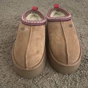 Ugg Tazman Platforms
